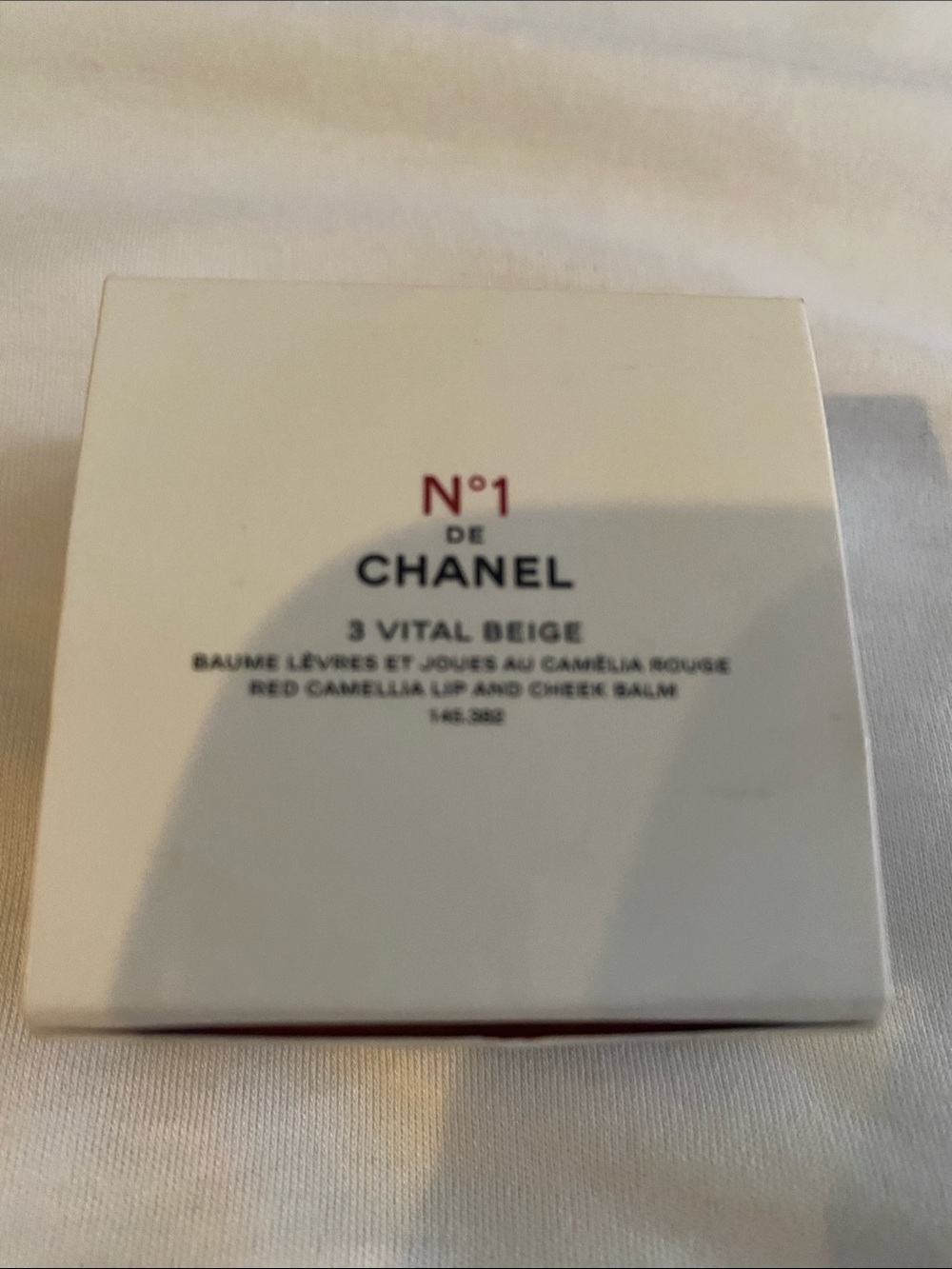 CHANEL N°1 De CHANEL 3 Vital Beige Lip & Cheek Balm - Beige & Red Accents